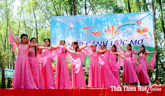 Trang bị kỹ năng cho trẻ em gái vị thành niên