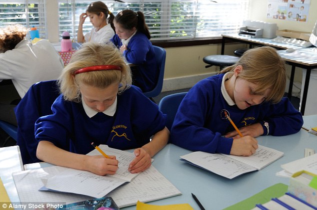 Anh Hàng ngàn trường tiểu học chuyển sang dạy Toán theo cách của châu Á