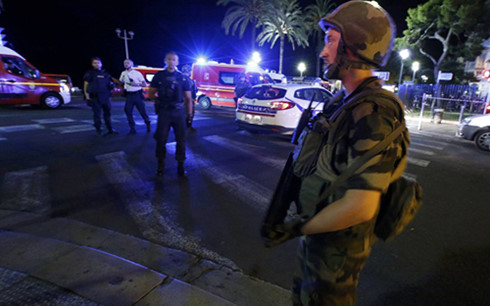 73 người thiệt mạng trong vụ tấn công miền nam nước Pháp