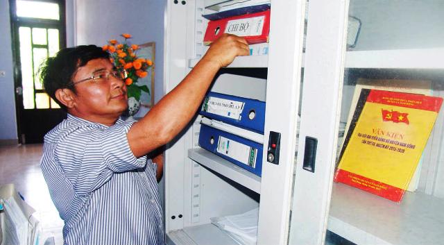 Một đời gắn bó