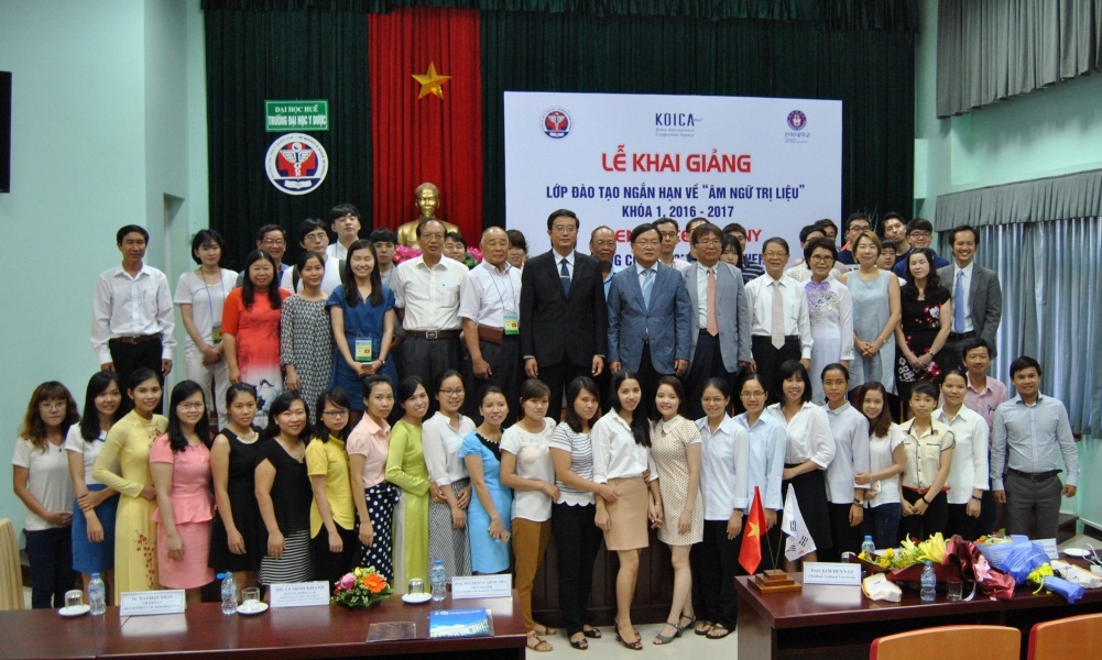 Người bệnh có cơ hội tiếp cận với âm ngữ trị liệu