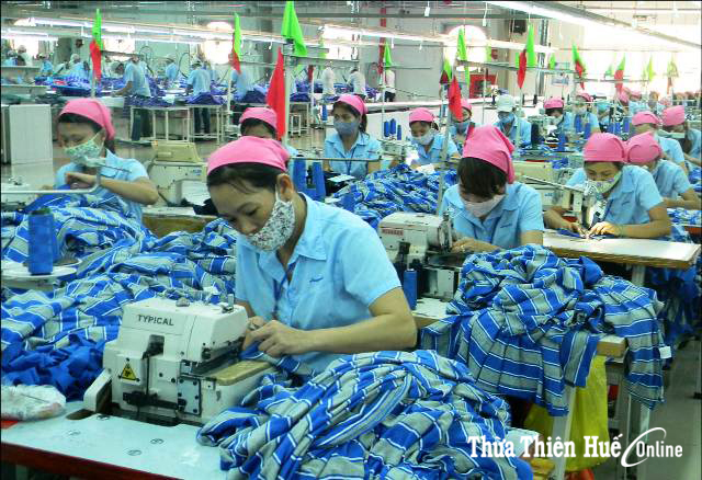 Cần tính đến nguồn lao động