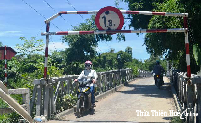 Sớm gia cố cầu Phú Lưu