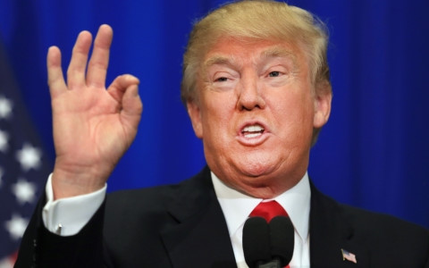 Donald Trump đề xuất trừ tiền nuôi con trong thuế thu nhập của cha mẹ