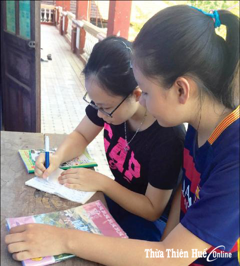 Lên Huế trọ học…