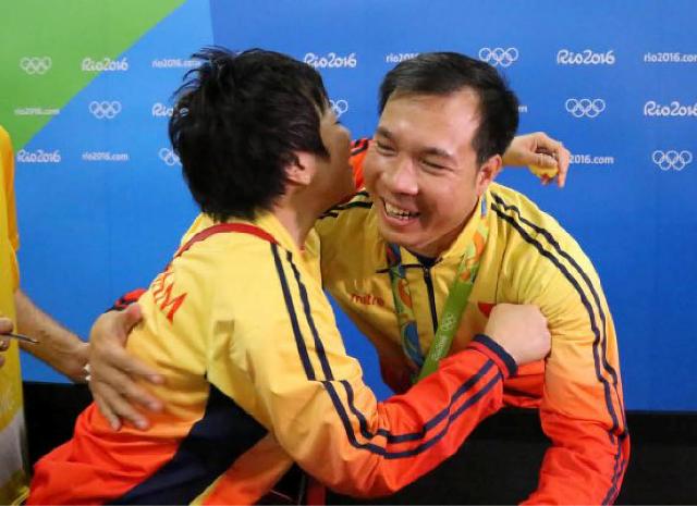 Xứng danh anh hùng