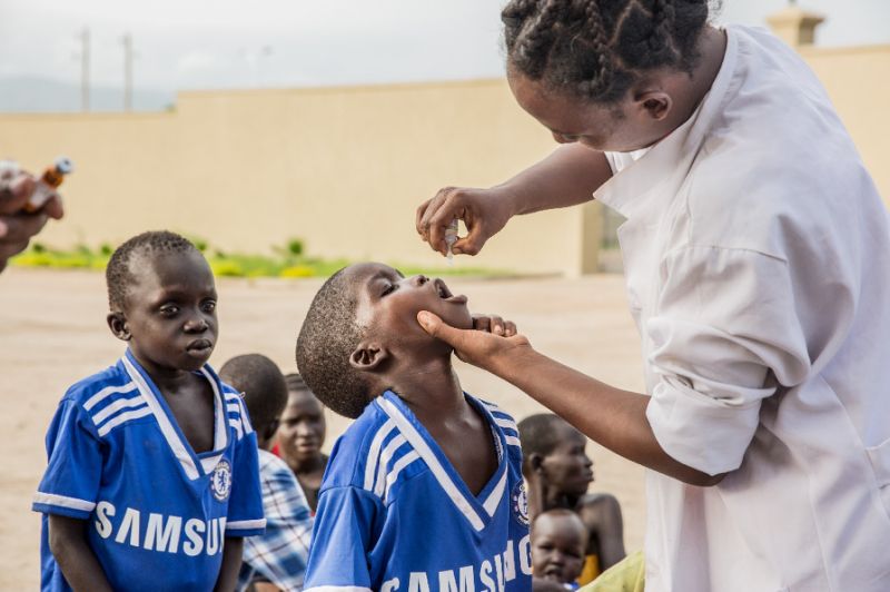 UNICEF Nigeria bắt đầu tiêm chủng bại liệt khẩn cấp