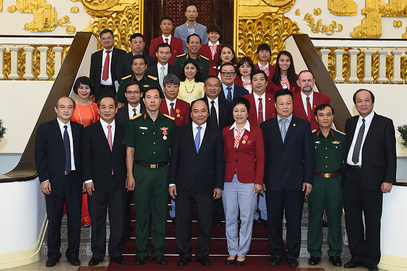 Thủ tướng chúc mừng Đoàn thể thao Việt Nam