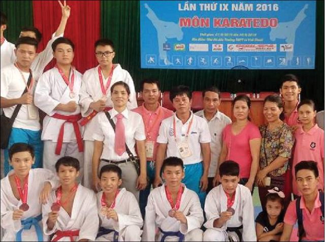 Chờ một “Hội nghị diên hồng”