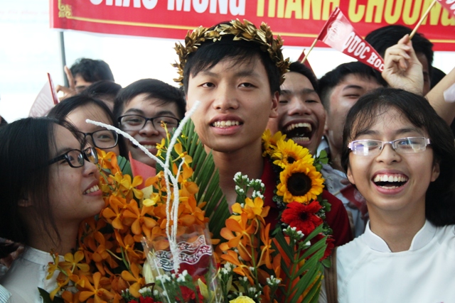 Tràn niềm vui đón Thanh Chương trở về