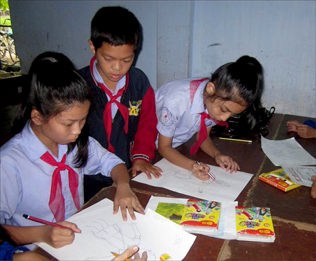 Thư viện thân thiện ở bậc tiểu học Hương Trà