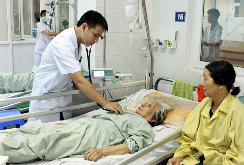 “Sốc” vì bệnh viện tự chấm điểm