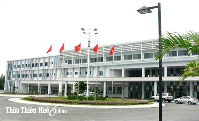 Tiếp nhận Bệnh viện Đa khoa tỉnh thành cơ sở 2 của Bệnh viện Trung ương Huế