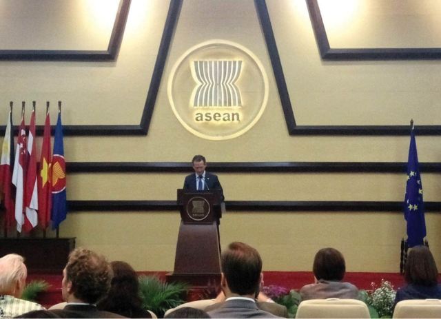 EU dành 1 2 viện trợ tài chính để hỗ trợ kết nối ASEAN