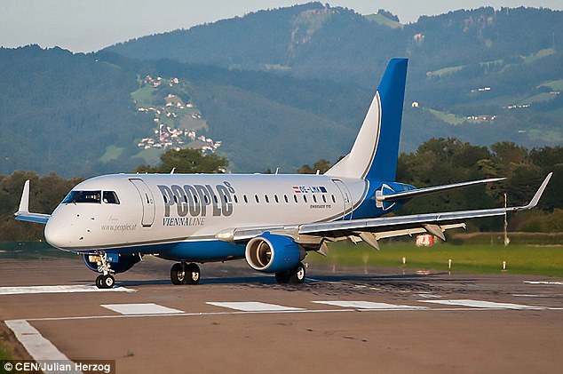 Tuyến bay quốc tế ngắn nhất thế giới chỉ kéo dài 8 phút