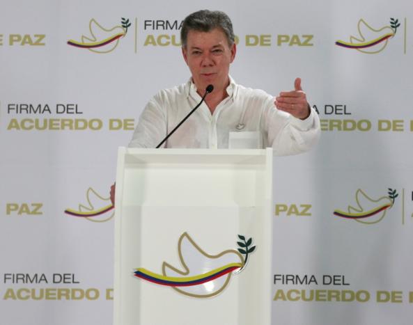 Colombia ký hiệp ước với FARC, kết thúc cuộc chiến 52 năm