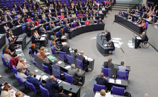 Quốc hội Đức thông qua sứ mệnh quân sự mới ở Địa Trung Hải