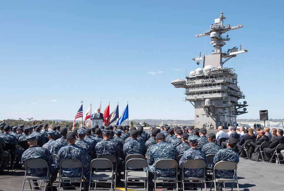 Bộ trưởng Carter Mỹ vẫn tiếp tục duy trì vai trò an ninh ở châu Á