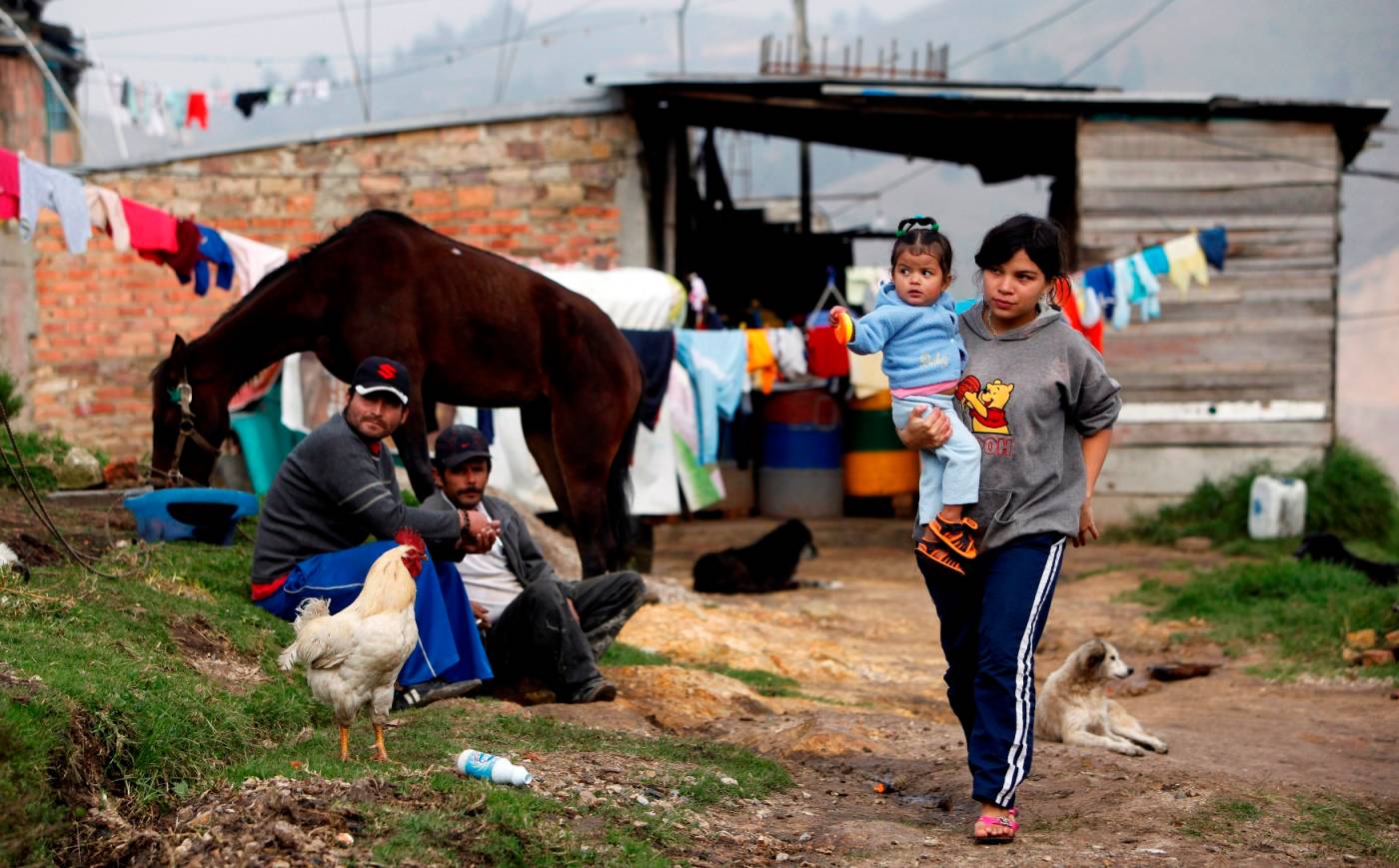 Người dân khu ổ chuột Colombia mơ về ngôi nhà của chính mình