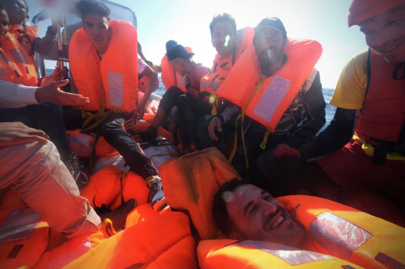 Italy cứu hơn 6 000 người tị nạn ở Địa Trung Hải chỉ trong 1 ngày