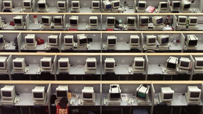 ​Ngân hàng Hà Lan thay 5 800 nhân viên bằng máy