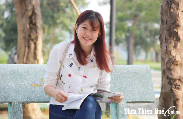 Nữ sinh viên đạt giải nhất cuộc thi Olympic tiếng Nga