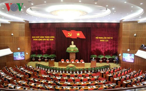 Ngăn chặn suy thoái, “tự diễn biến“ Phải đấu tranh cho thật trúng