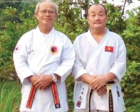 Người chơi với võ