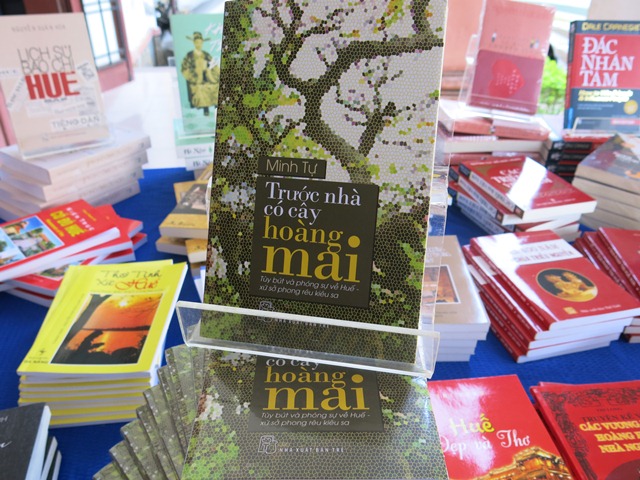 Giới thiệu tác phẩm “Trước nhà có cây Hoàng Mai” của nhà báo Minh Tự