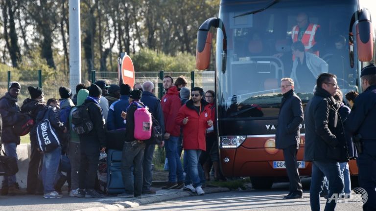 Pháp kêu gọi Anh tiếp nhận 1 500 trẻ vị thành niên ở khu lán trại Jungle