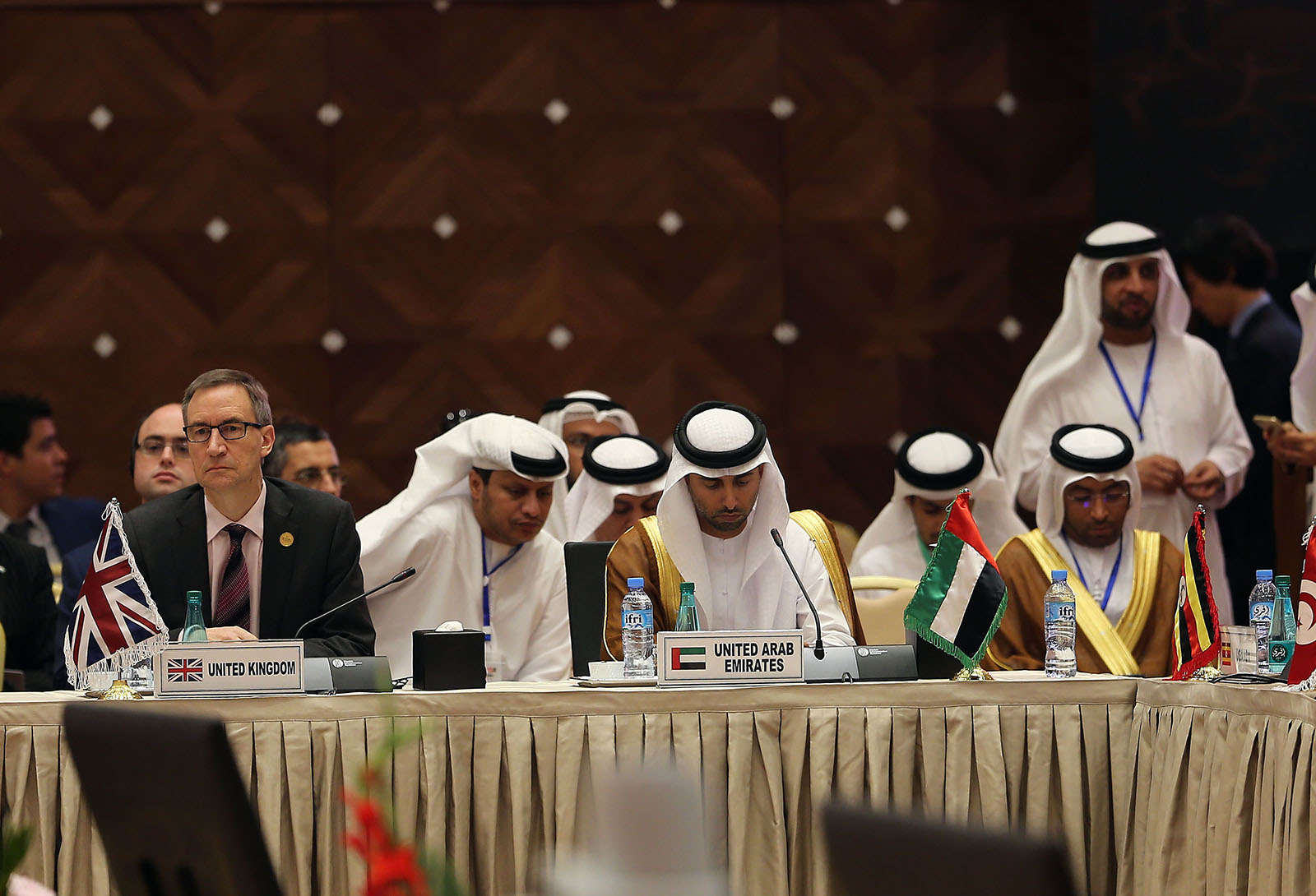 OPEC không đạt được đồng thuận về cắt giảm sản lượng dầu