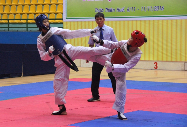 Tuyển Taekwondo Huế giành HCV trong ngày đầu thi đấu