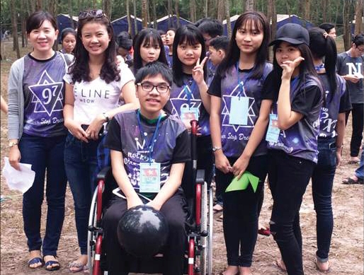 Nghị lực của cậu học trò khuyết tật