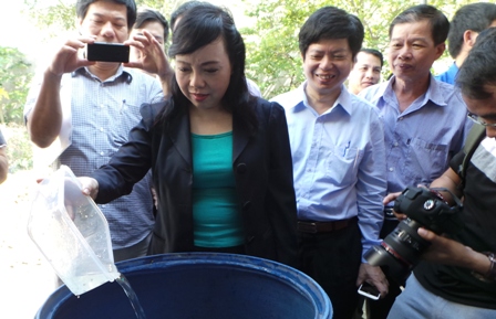 Vận động học sinh, sinh viên tham gia chống dịch Zika