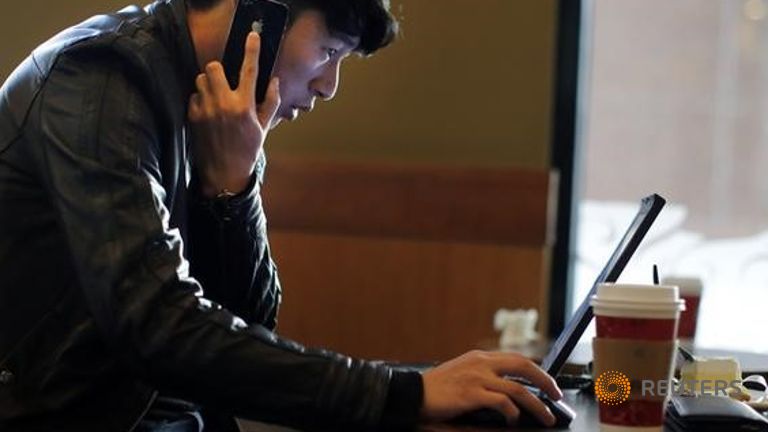 Singapore Lừa đảo qua email mạo danh tăng 20 ​​trong năm 2016