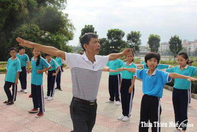 Dạy đạo đức từ môn thể dục