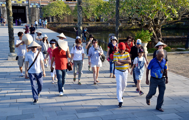 Nhắc nhở người đưa clip lên mạng xã hội