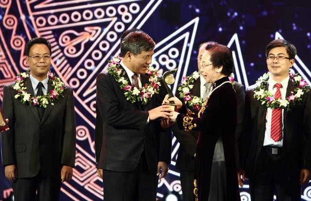 Cơ hội cho hàng nghìn người bệnh máu ác tính được cứu sống nhờ ghép tế bào gốc