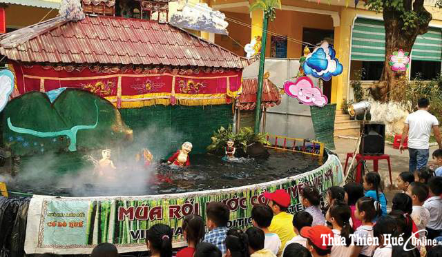 Đưa múa rối vào trường học