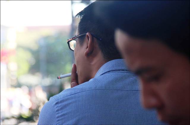 Xử phạt hút thuốc lá chưa nghiêm
