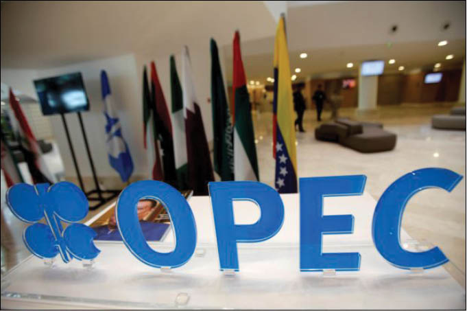 Nga tuyên bố không tham dự cuộc họp OPEC, giá dầu giảm 1