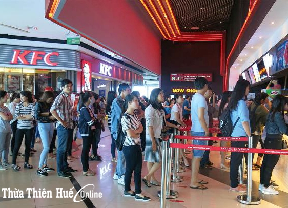 Rạp phim Nhà nước khó cạnh tranh