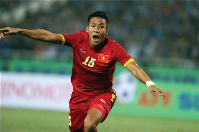 “Ốc không mang nổi mình ốc…”