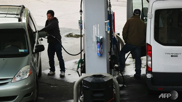 New York Giá dầu tăng gần 10 sau thỏa thuận của OPEC