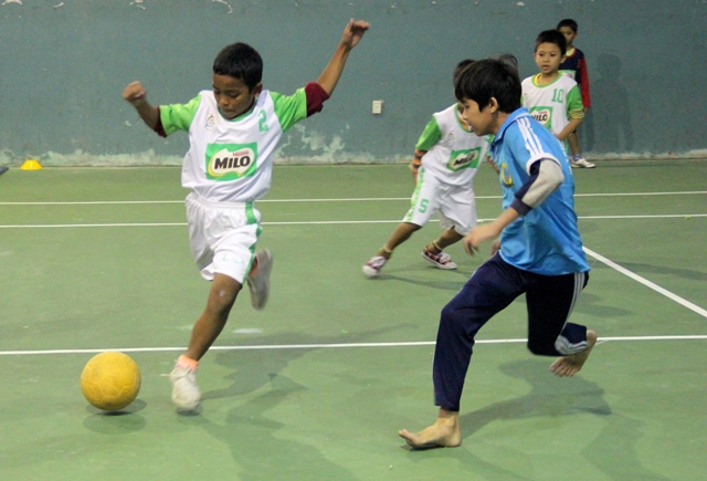Gần 300 học sinh tham gia ngày hội bóng đá vui học sinh khuyết tật