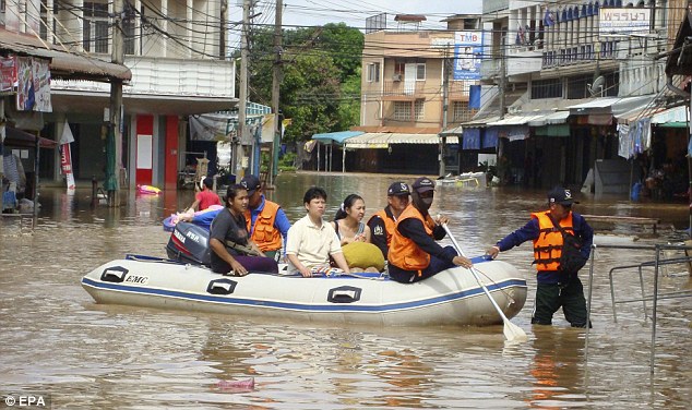 Thái Lan Lũ lớn khiến 14 người thiệt mạng, đe doạ ngành du lịch