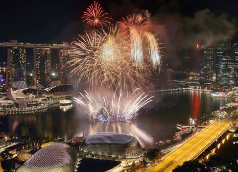 Thế giới hân hoan đón chào năm mới 2017