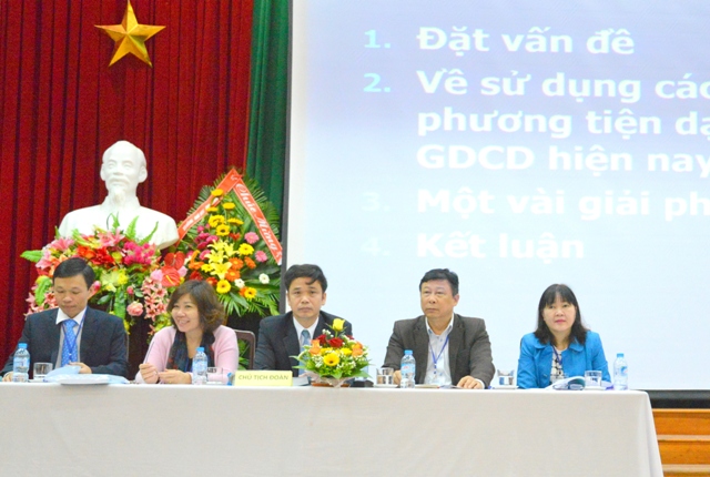 Đổi mới phương pháp dạy môn giáo dục công dân ở THPT