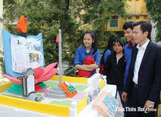 Chú trọng phát triển Đảng trong sinh viên