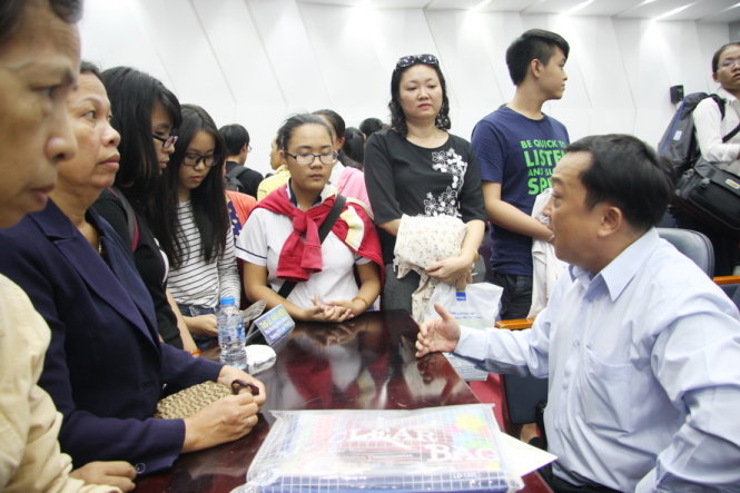 ​ĐH Luật TP HCM xét tuyển môn giáo dục công dân